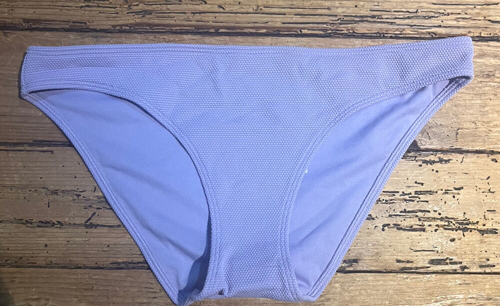 Hollister Womens Size M Lilac Bikini Bottom NWOT